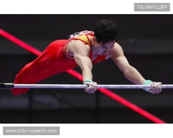 日本选手角皆有晴单杠决赛动作规格欠佳,14.60分位列第四 日本选手角皆有晴单杠决赛动作规格欠佳,14.60分位列第四